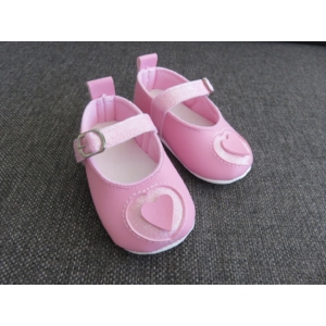 Rózsaszín szívecskés kislány cipő - díszdobozban