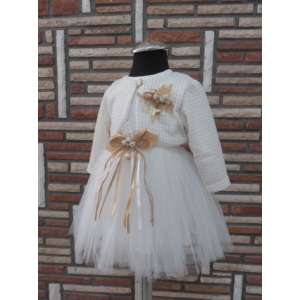 Törtfehér kislány keresztelő ruha boleróval, kitűzővel