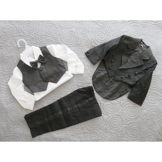 Kisfiú alkalmi ruha, szmoking, fekete (80-86)