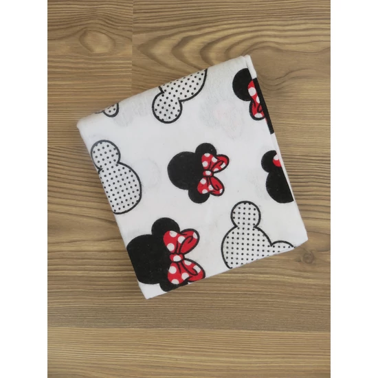 Flanel nyomott mintás textilpelenka - Minnie mintás