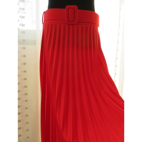 Elegáns piros női rakott szoknya övvel (one size)