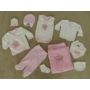 Kép 2/5 - 10 részes újszülött babaruha szett - rózsaszín koronás, díszdobozban