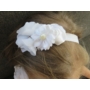 Kép 2/6 - Hófehér virágos kislány hajpánt