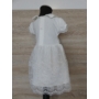 Kép 4/5 - Törtfehér hímzett keresztelő kislány ruha virágdísszel