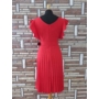 Kép 4/4 - Elegáns pliszírozott piros női ruha övvel (one size)